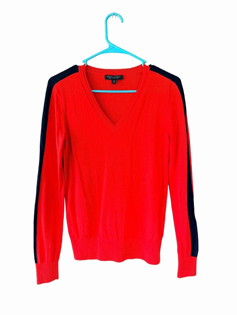 Banana Republic 100% Merino Wool V-Neck Sweater Red Navy Racing Stripe Size XS